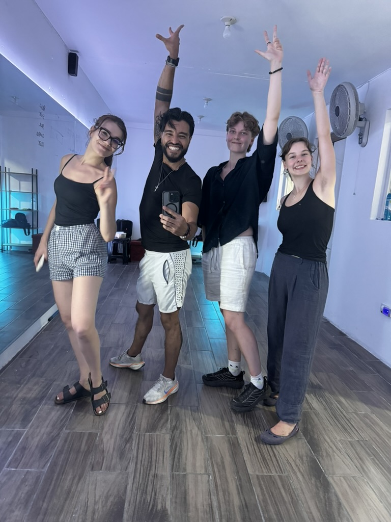 Students at Medina Dance Studio